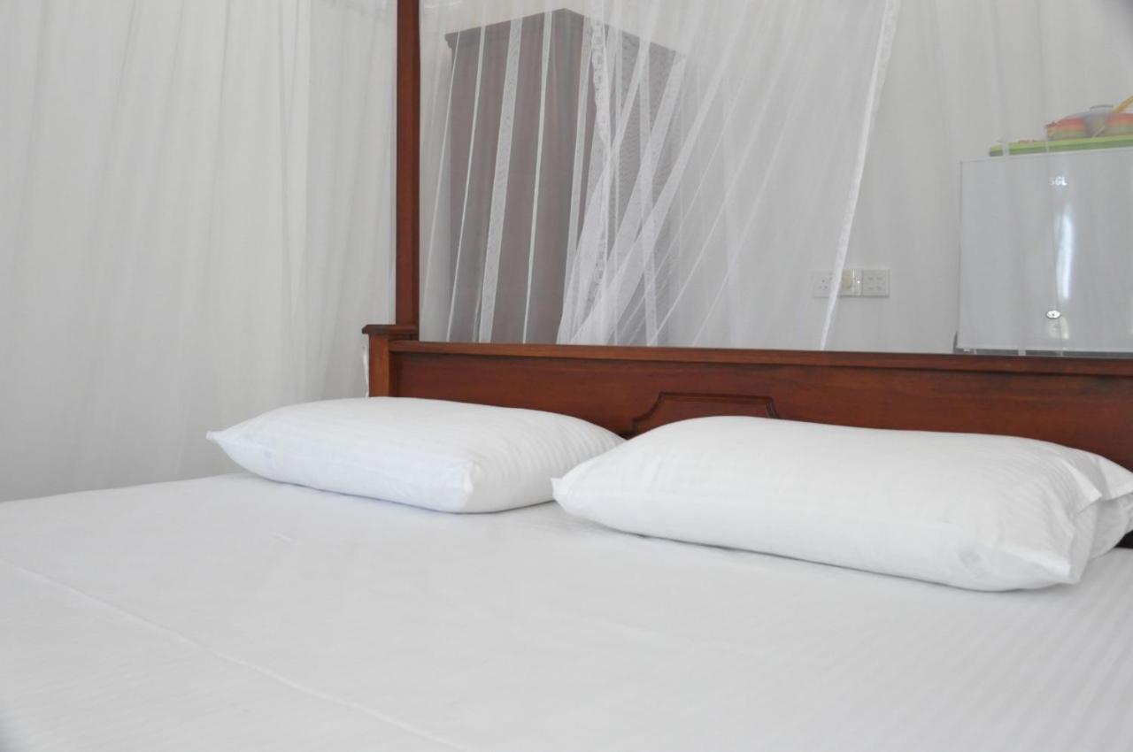 The Ocean Bed & Breakfast Unawatuna Eksteriør bilde